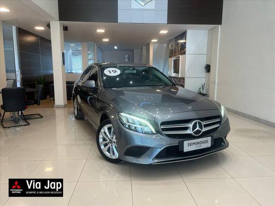 MERCEDES-BENZ C 180 1.6 CGI GASOLINA AVANTGARDE 9G-TRONIC
